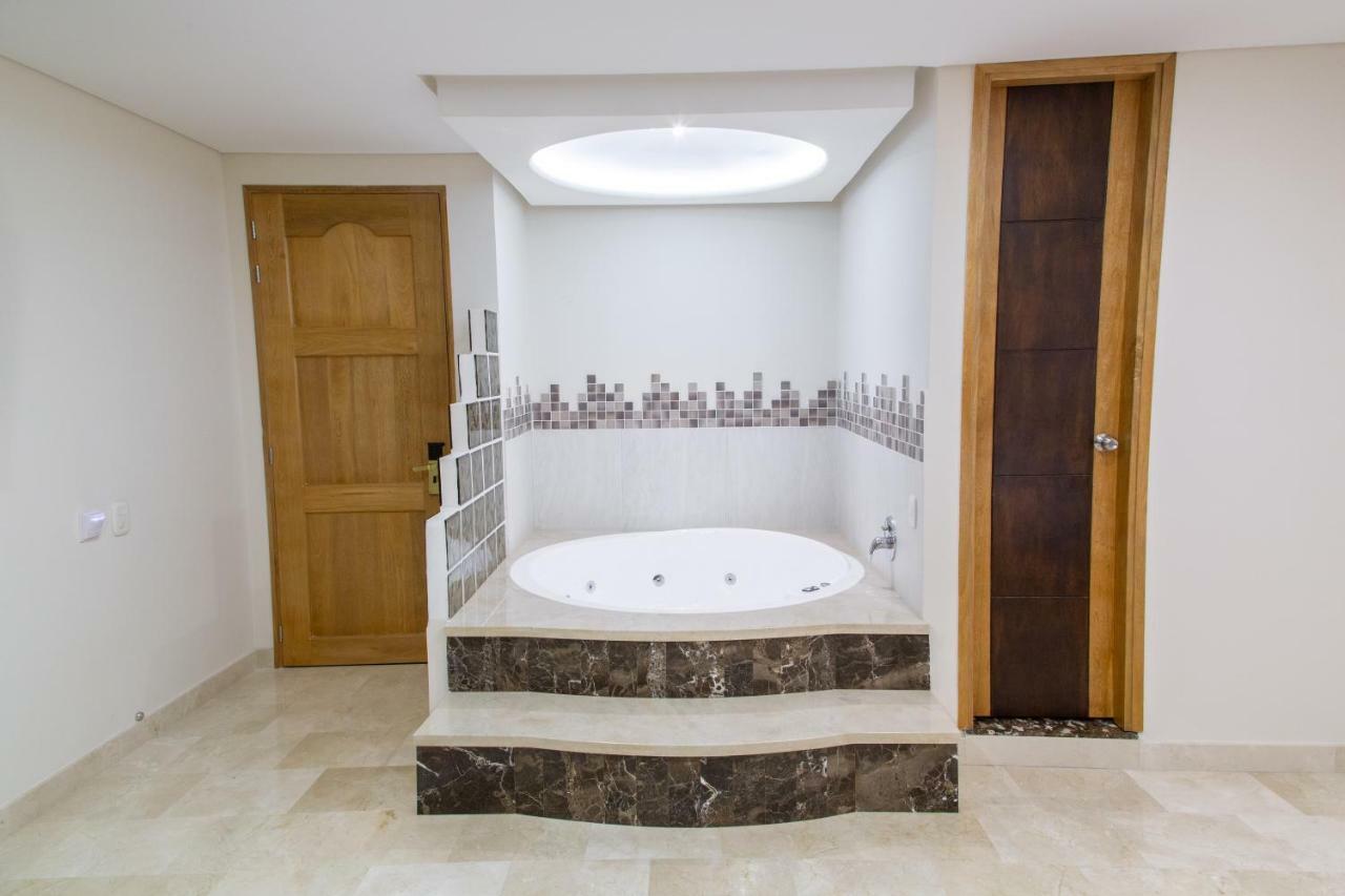 Hotel San Pedro Del Fuerte Меделин Екстериор снимка